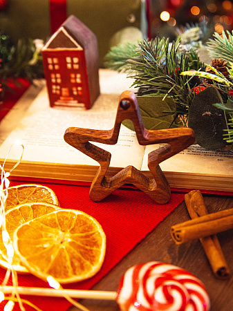 Новогодняя деревянная ёлочная игрушка из натурального дуба Звездочка